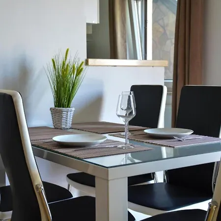 Апартаменты One Bedroom Брежице