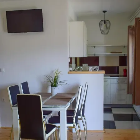 One Bedroom Апартаменты